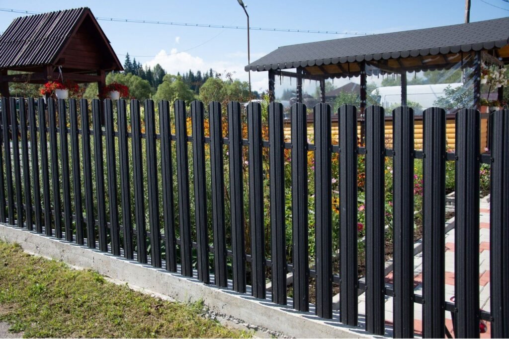 guidelines for building fences on shared driveways in nz